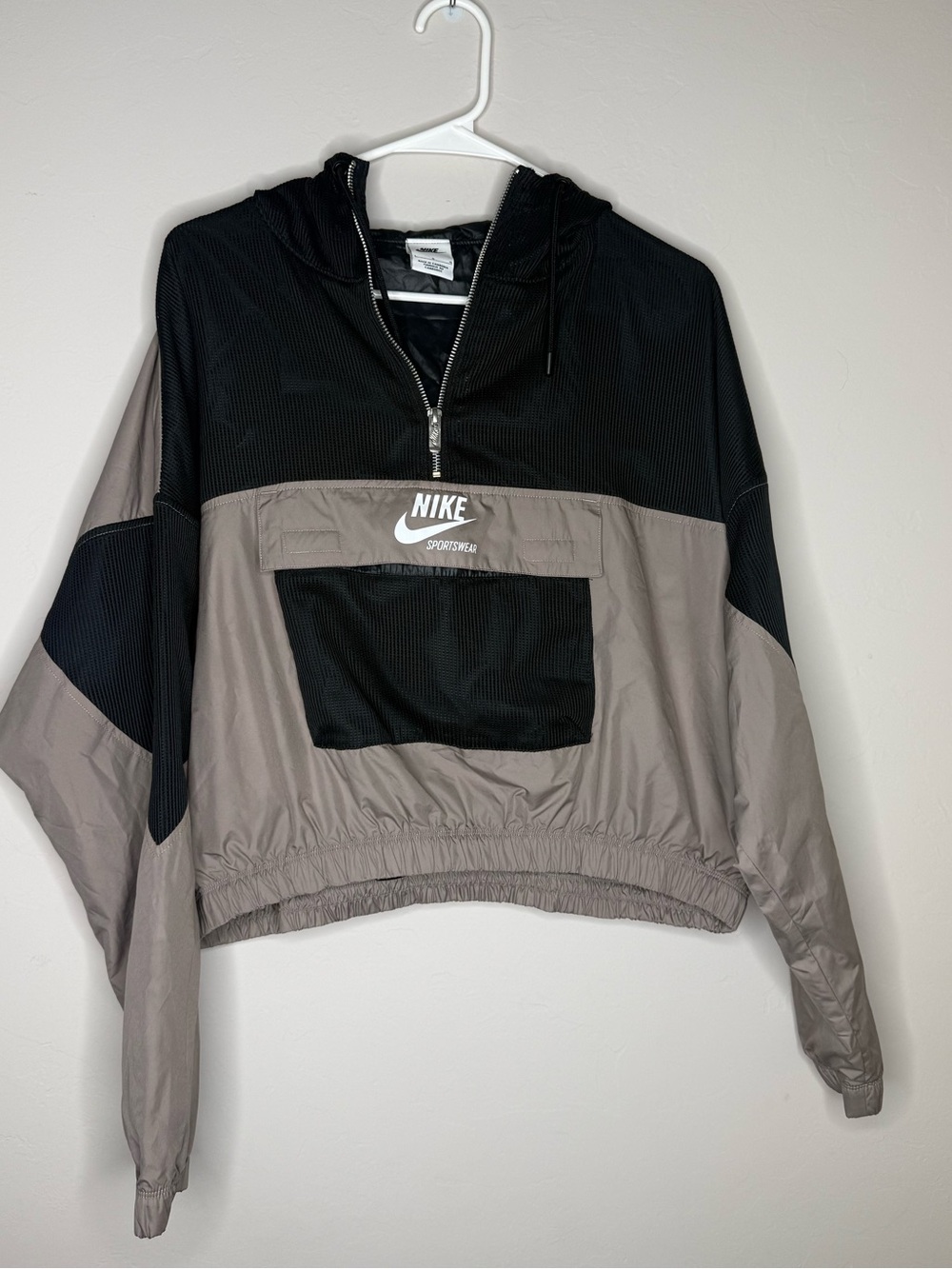 Nike women’s oversized mesh half zip hooded jacket in black size large - Picture 2 of 6